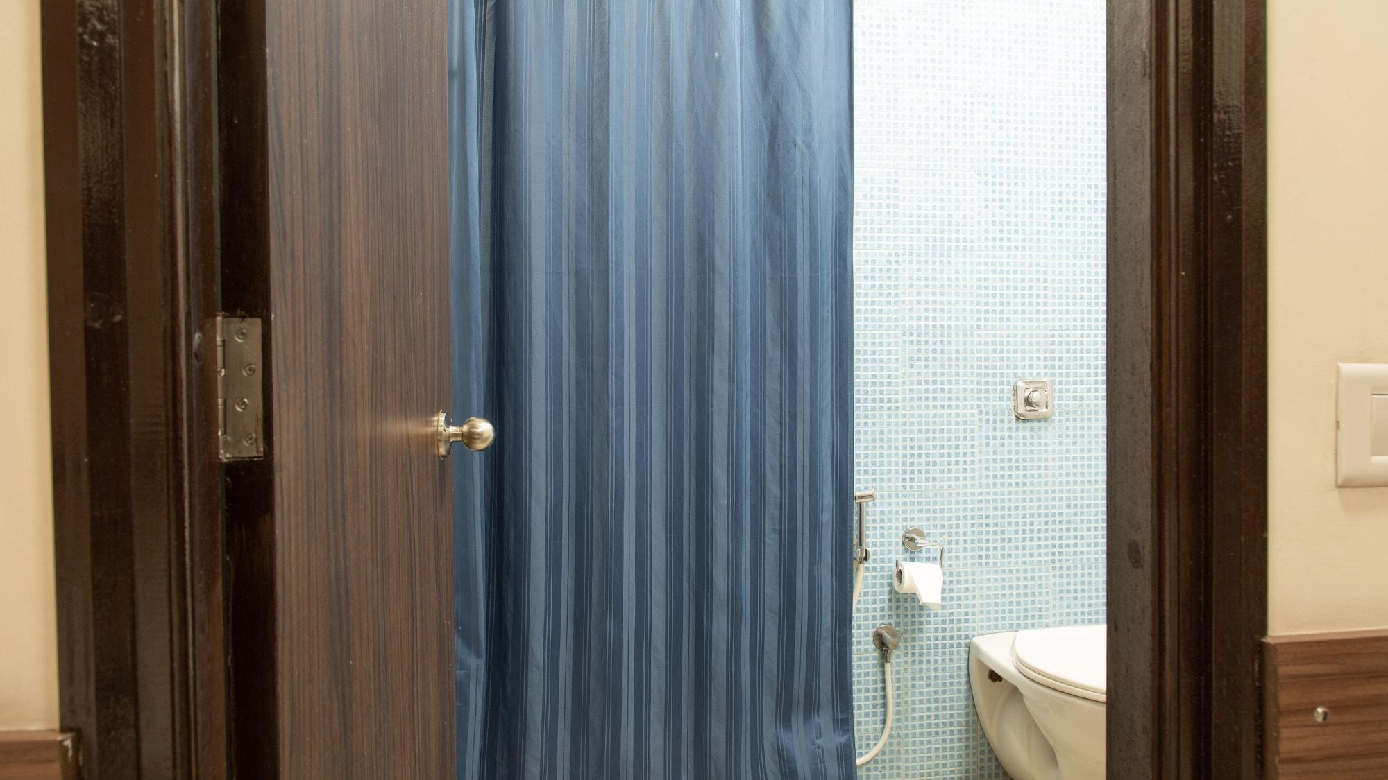 Hotel Tirupur Zewnętrze zdjęcie