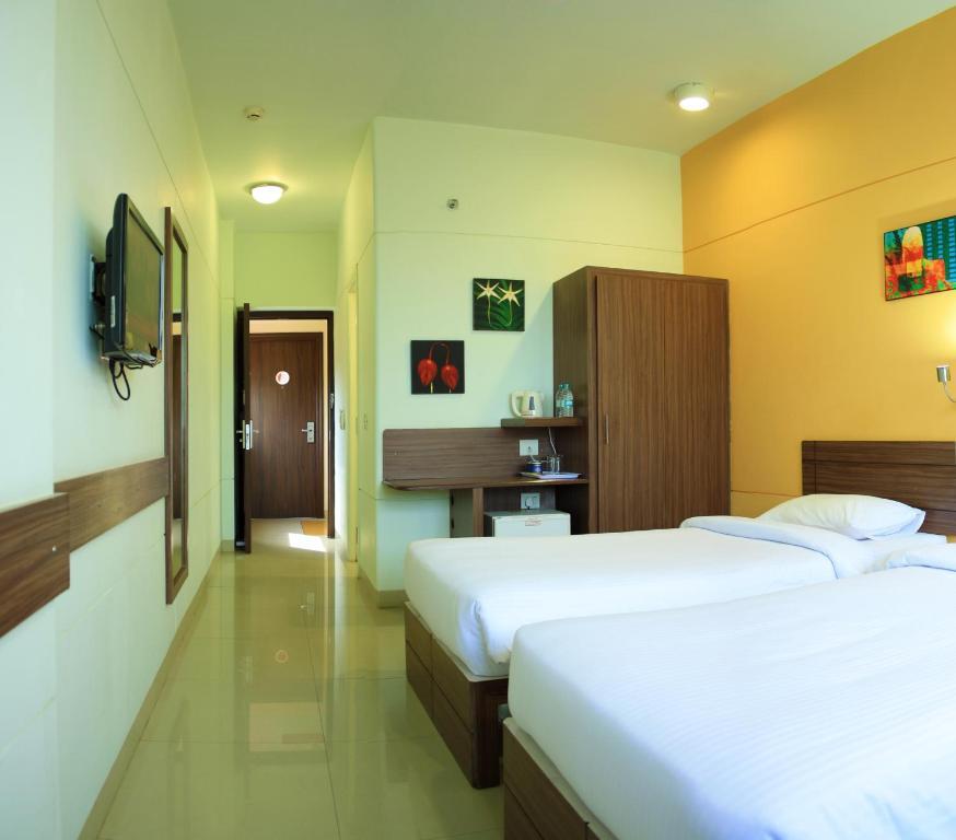 Hotel Tirupur Zewnętrze zdjęcie